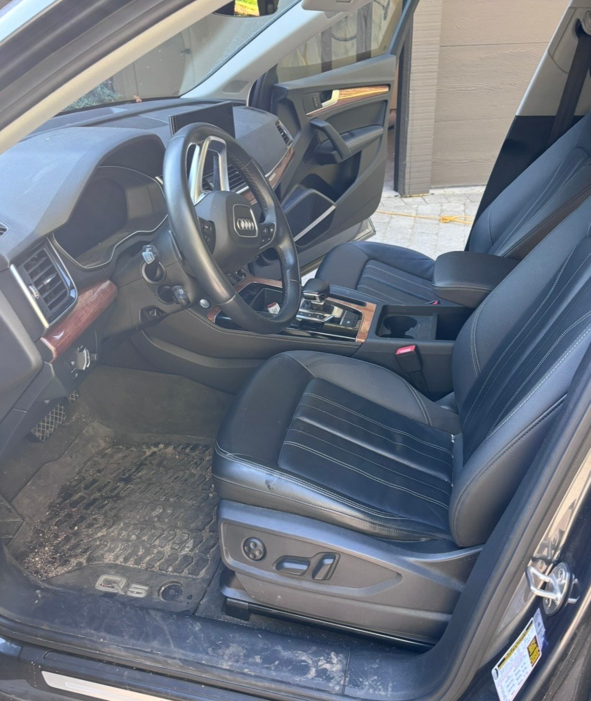 Audi Q5 — before